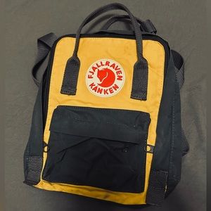 fjallraven kanken mini backpack